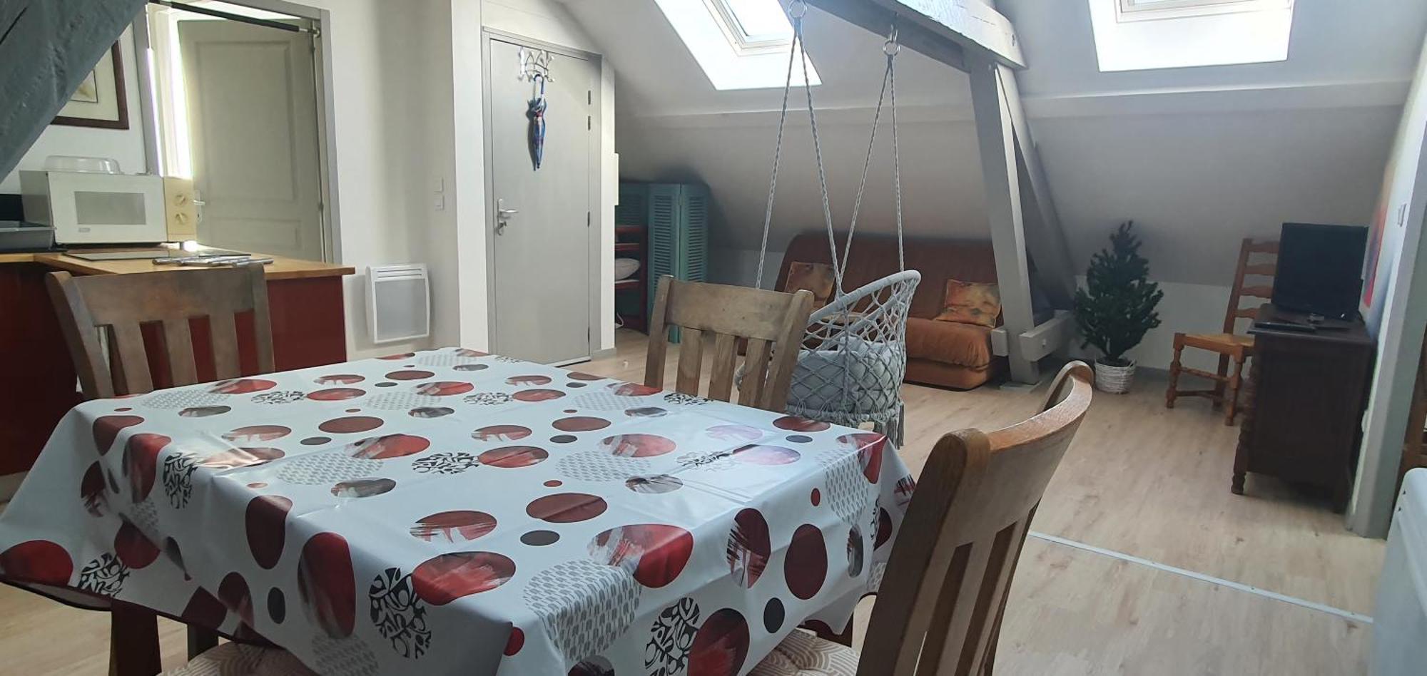 Cramiland - Complet Chez Nous Homestay Montbeliard